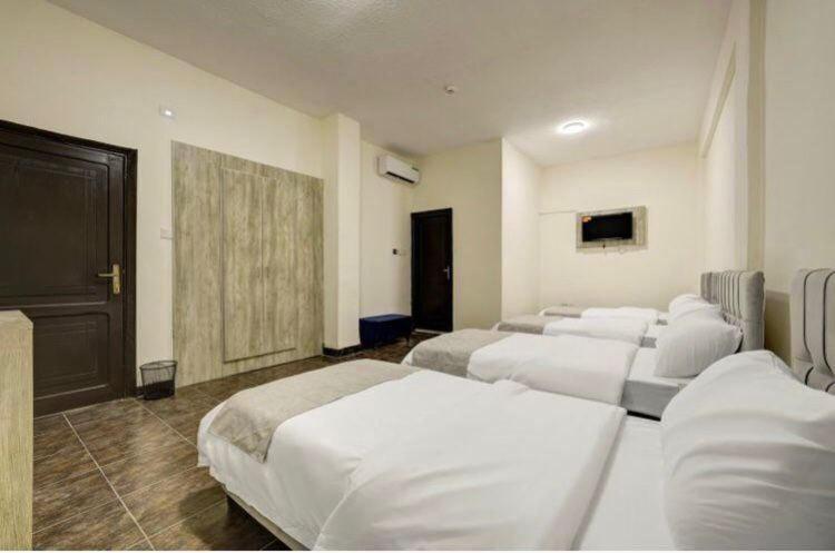 Magic Waves Hotel Aqaba Exterior photo